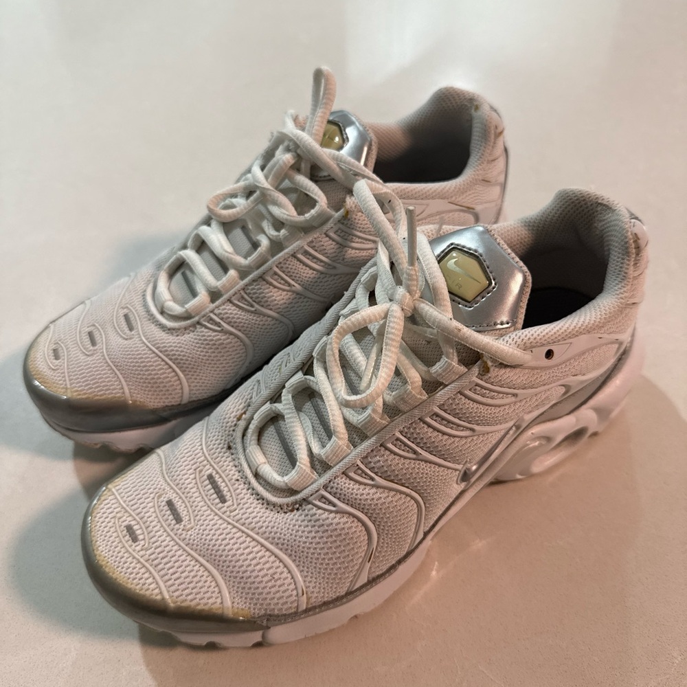 Nike TN Mesh White Sneakers